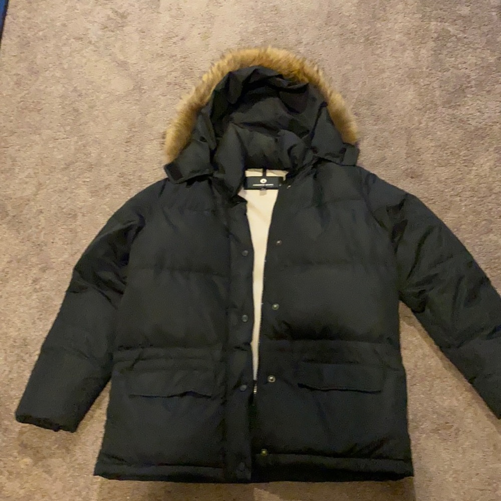 Andrew Marc Women’s Down coat Color Black size Medium